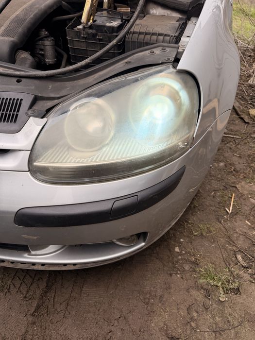 Dezmembrez dezmembrari golf 5 motor 1.6 FSI BLP cutie automata  GJX