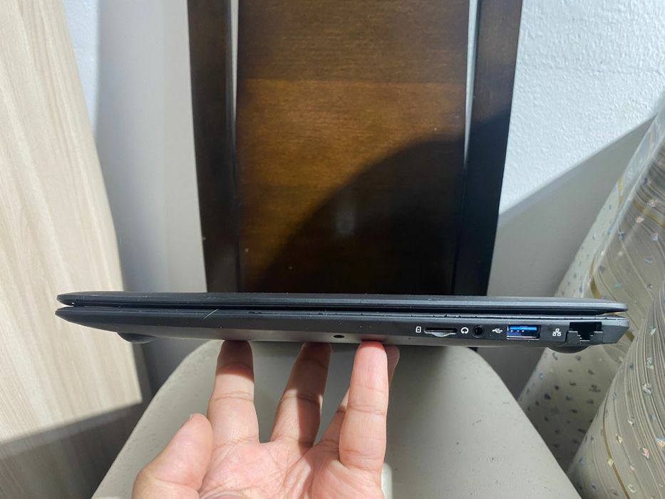 Intel core i3-1115G4/IPS Full HD/SSD 240/ozu 8GB DDR4