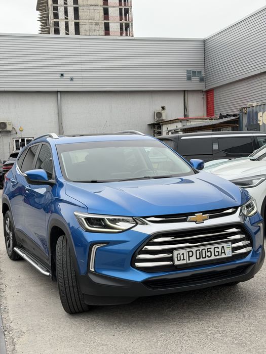 Tracker 2020 Premier Xitoy zborka