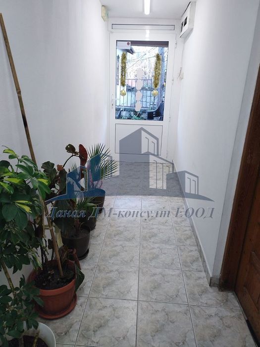 Продава се Къща в Шумен, Център - 190 кв.м за 1208 €/кв.м - Снимка #7