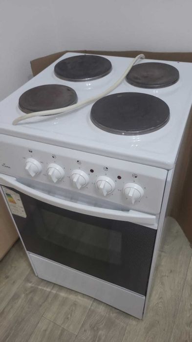 Плита с духовкой