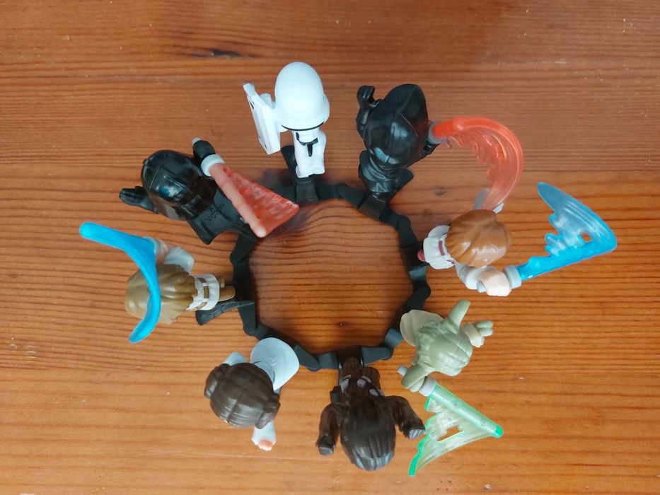 Играчки Star Wars от Kinder шоколадови яйца