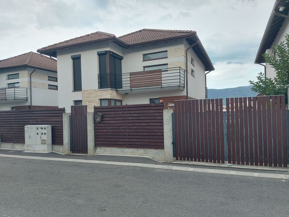 Casa noua mobilată utilată 120mp