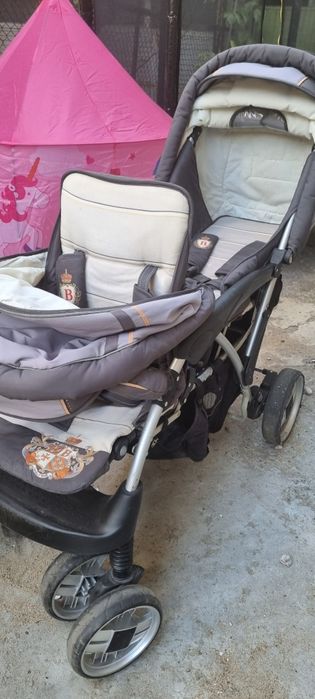 Детска двойна количка