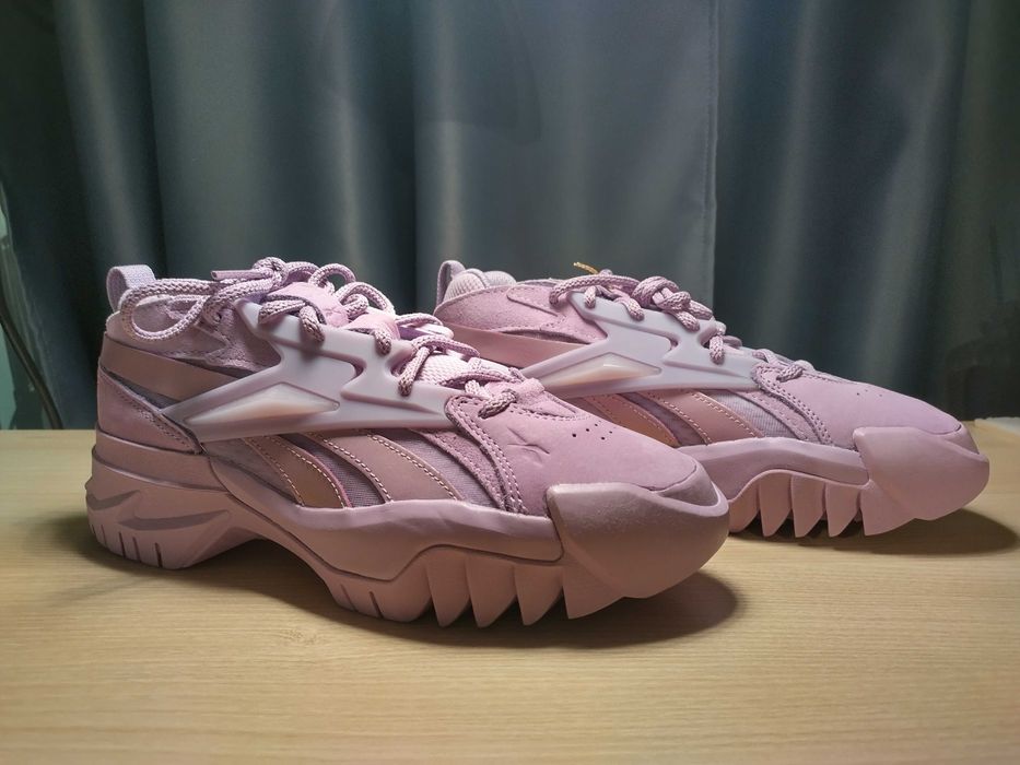 Дамски обувки Cardi B x Reebok CLUB C V2 чисто нови