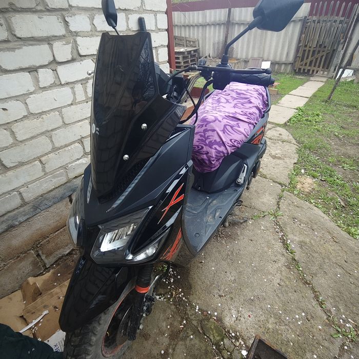 Продам мопед Samurai 150 кубов