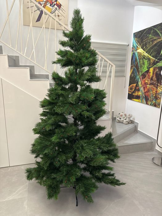Brad Craciun artificial cadru metalic 2.1 metrii