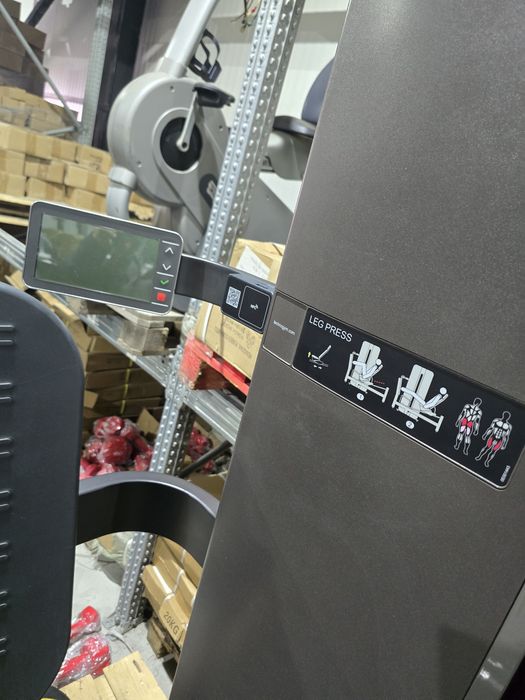 Technoggm  artis leg press  техноджим лег преса без забележка