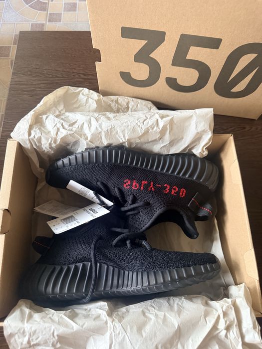 Yeezy boost 350v2