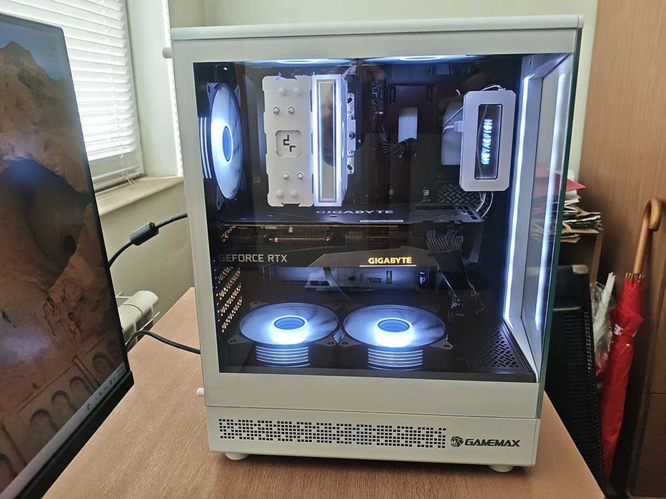 Геймърски компютър, 32gb DDR5, Rx 6800xt 16gb, Ryzen 7500F, 1tb Nvme, 850W