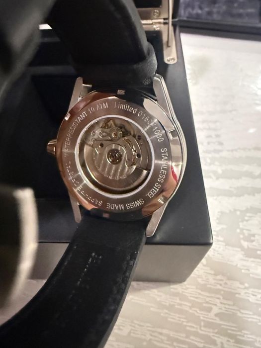 Часы Mercedes-Benz Automatic Swiss Made. 0180/1000