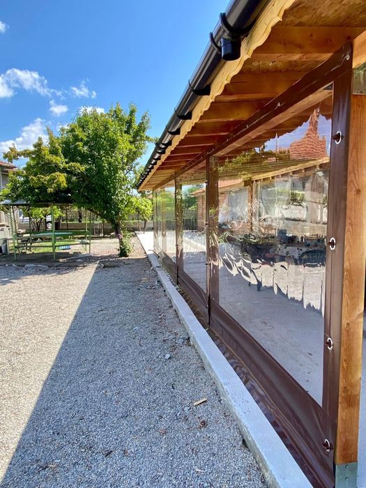 Ветроупорни завеси,тенти,шатри,брезенти за ремаркета.