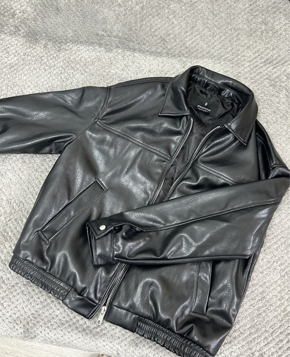 Кожанка stradivarius