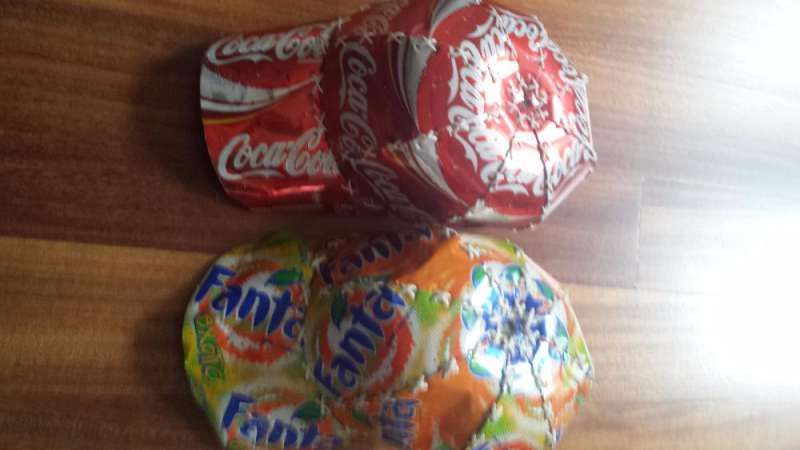 Шапки спортни, Кока-кола...