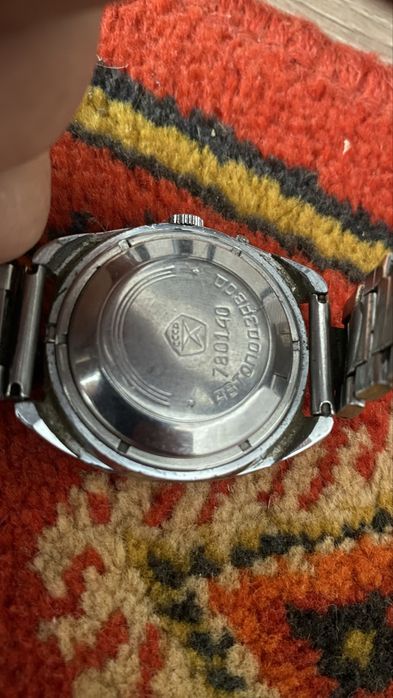 Продам часы слава ссср