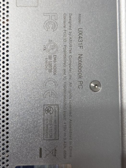 Intel I7 8565U 16 gb mx250 120 gb