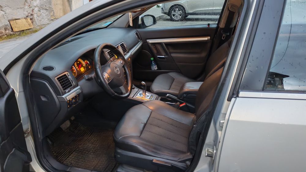 Opel Vectra C - 1.8 benzina+GPL, cutie automată easytronic