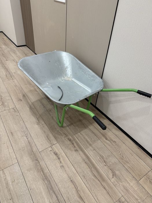 Строительная тачка