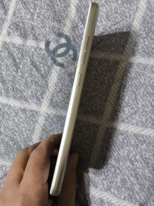 Сотовый  телефон