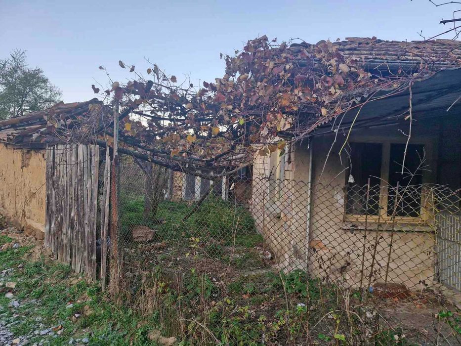 Къща с.Стеврек,общ. Антоново