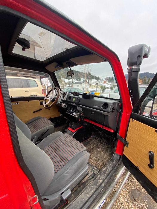 Suzuki samurai sj 410