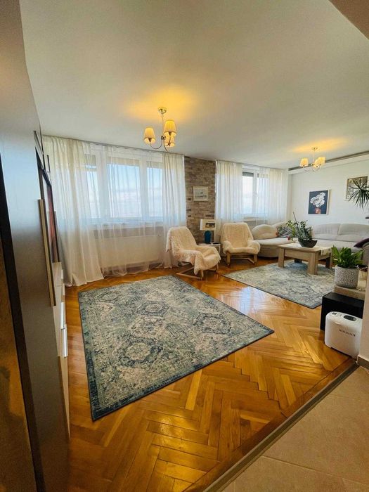 apartament cu 2 camere ultra spațios (68 mp) si balcon