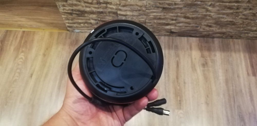 Камера аналоговая 700твл