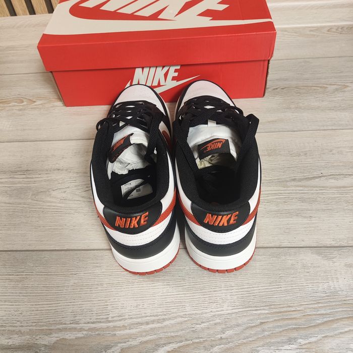 Кроссовки NIKE ,