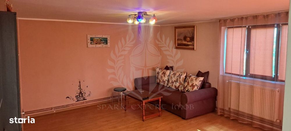 //Casa De Vanzare // Strejnic//