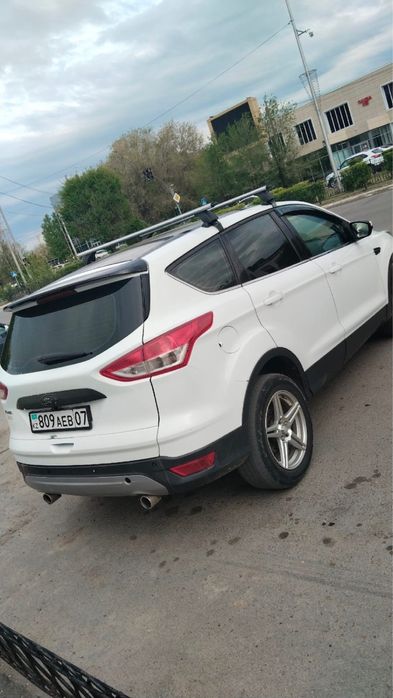 Fort kuga 2017 год