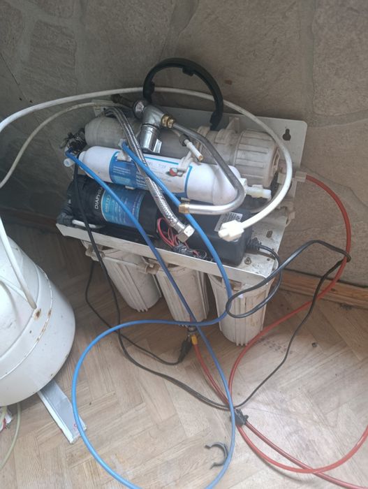 Продам фильтр для воды.