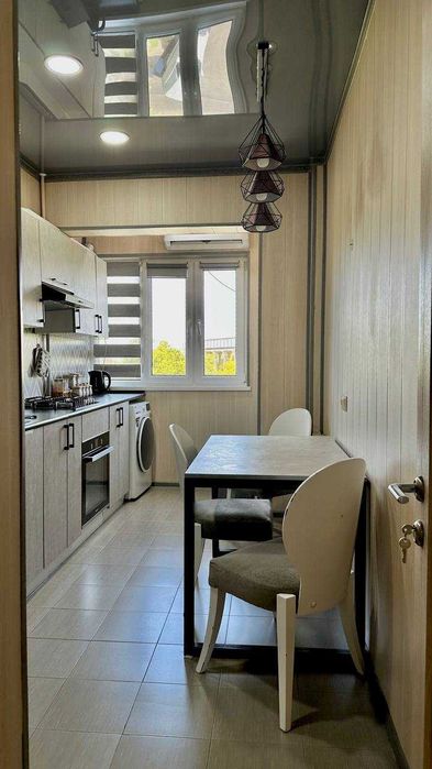 Сдаётся уютная 4х ком кв-ра, ор-р Дружба Народов  P5