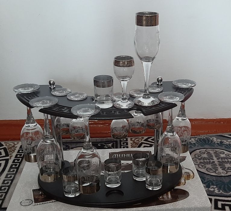 Мини бар из 18 предметов и пиала