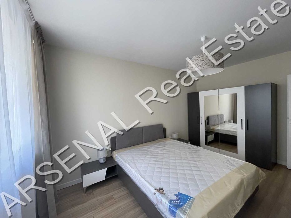 Дава се под наем Четиристаен апартамент в София, Редута - 125 кв.м за 1000 € - Снимка #4