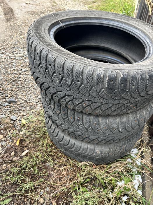 Продам 3 зимнех колеса