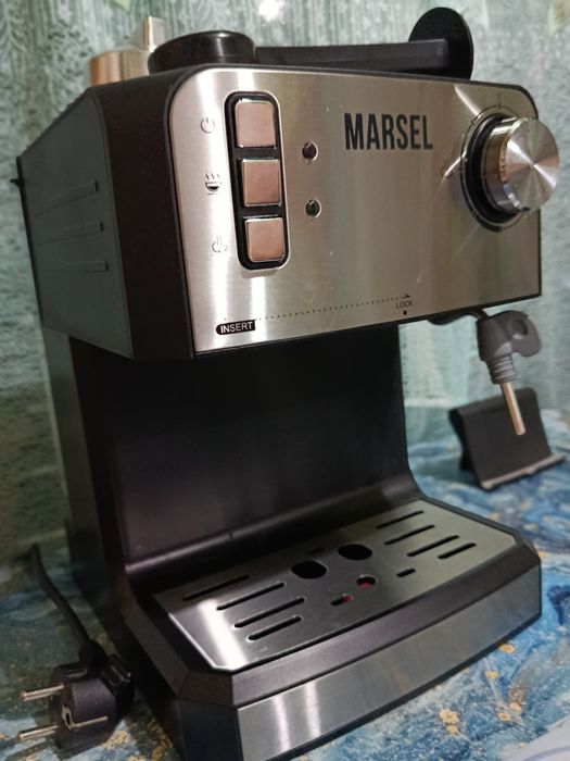 Кофемашина нет и года