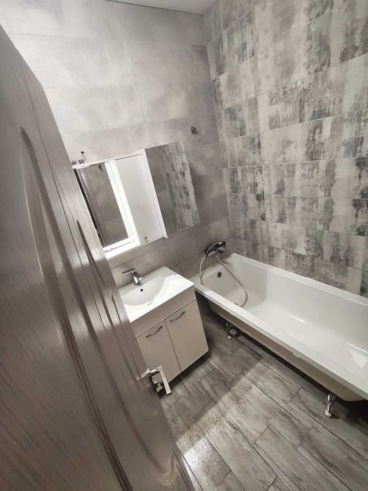 Apartament 1 camera tip studio-  de vanzare Drumul Gura Putnei vis-a-vis de Mega Image