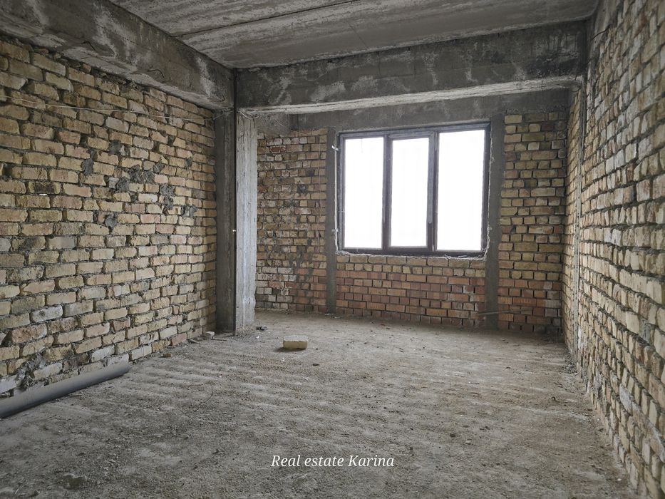 Продаётся 3х ком квартира в новостройке