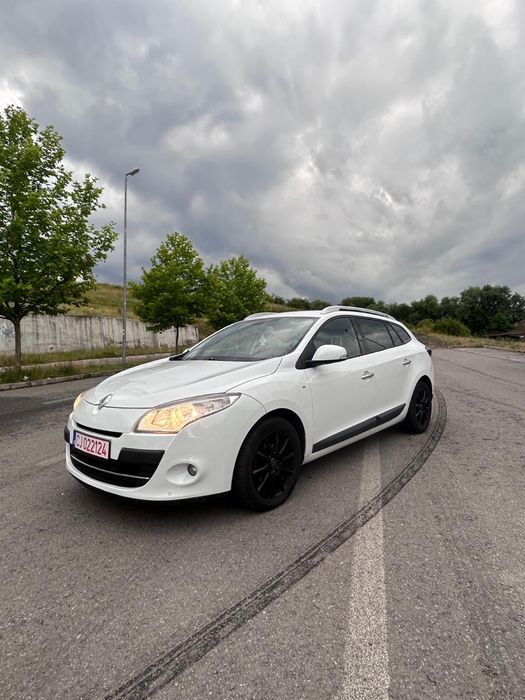 RENAULT Megane 2011 — imagine 2