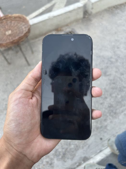 Iphone 16 black 128%