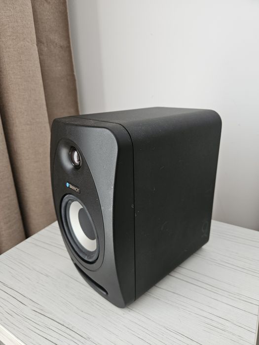 Monitor Tannoy Reveal 402