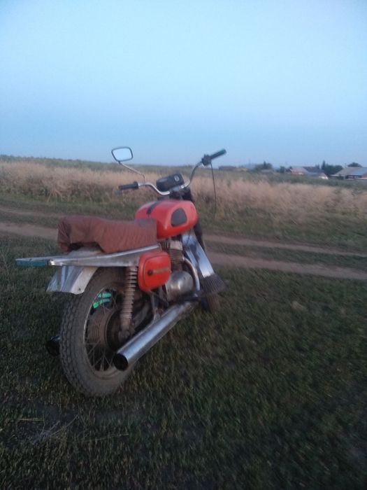 Продам восход 3м на ходу писать сюда