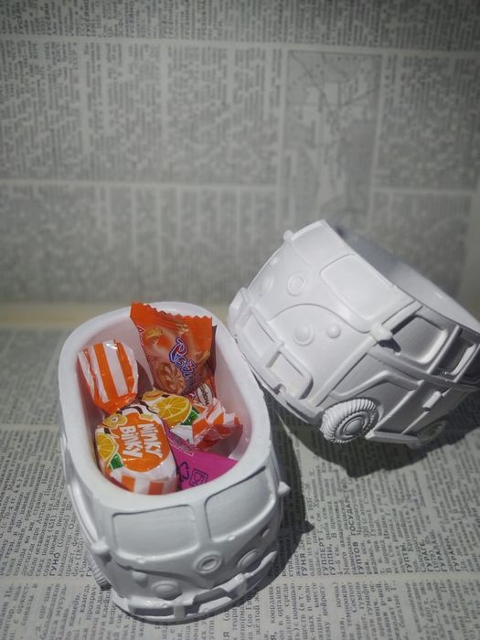 Тойбастар из гипса