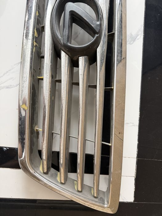 Решотка от Лексус LX470