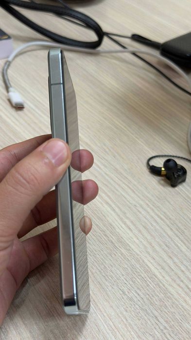 Xiaomi 14 сотилади | 100% идеал ҳолатда