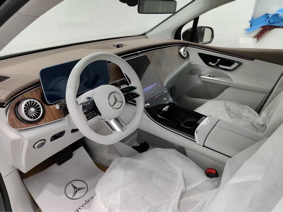 Mercedes Bens EQE 500 SUV. 2025.В наличии Ташкенте. Новый без пробега.