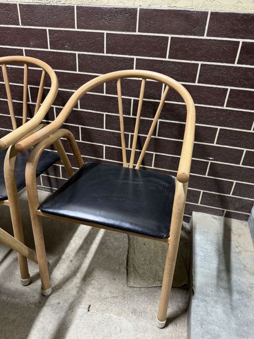 Продам стулья 60000 за все