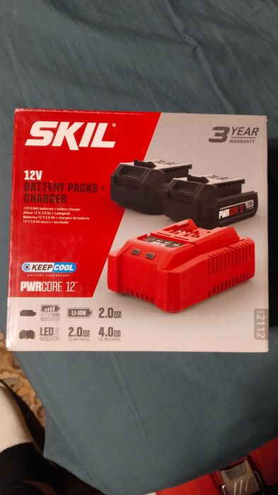 Батерия и зарядно за skil