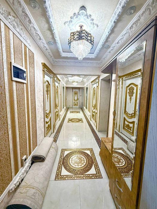 Mirzo Ulug'bek metro Bankovskiy 5 hona 1 etaj /4  150 kv