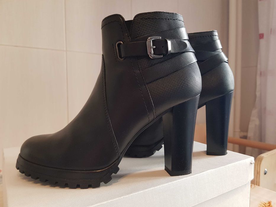 Ghete dama Dasha marimea 39